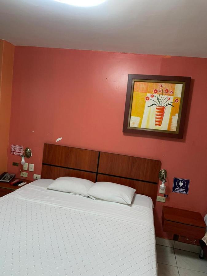 Tropical Inn Hotel Guayaquil Exterior foto