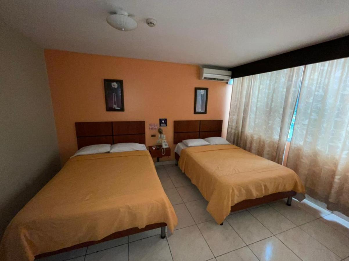 Tropical Inn Hotel Guayaquil Exterior foto