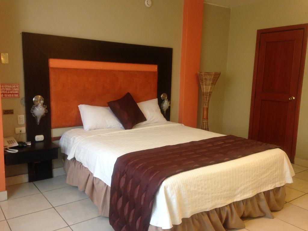 Tropical Inn Hotel Guayaquil Exterior foto
