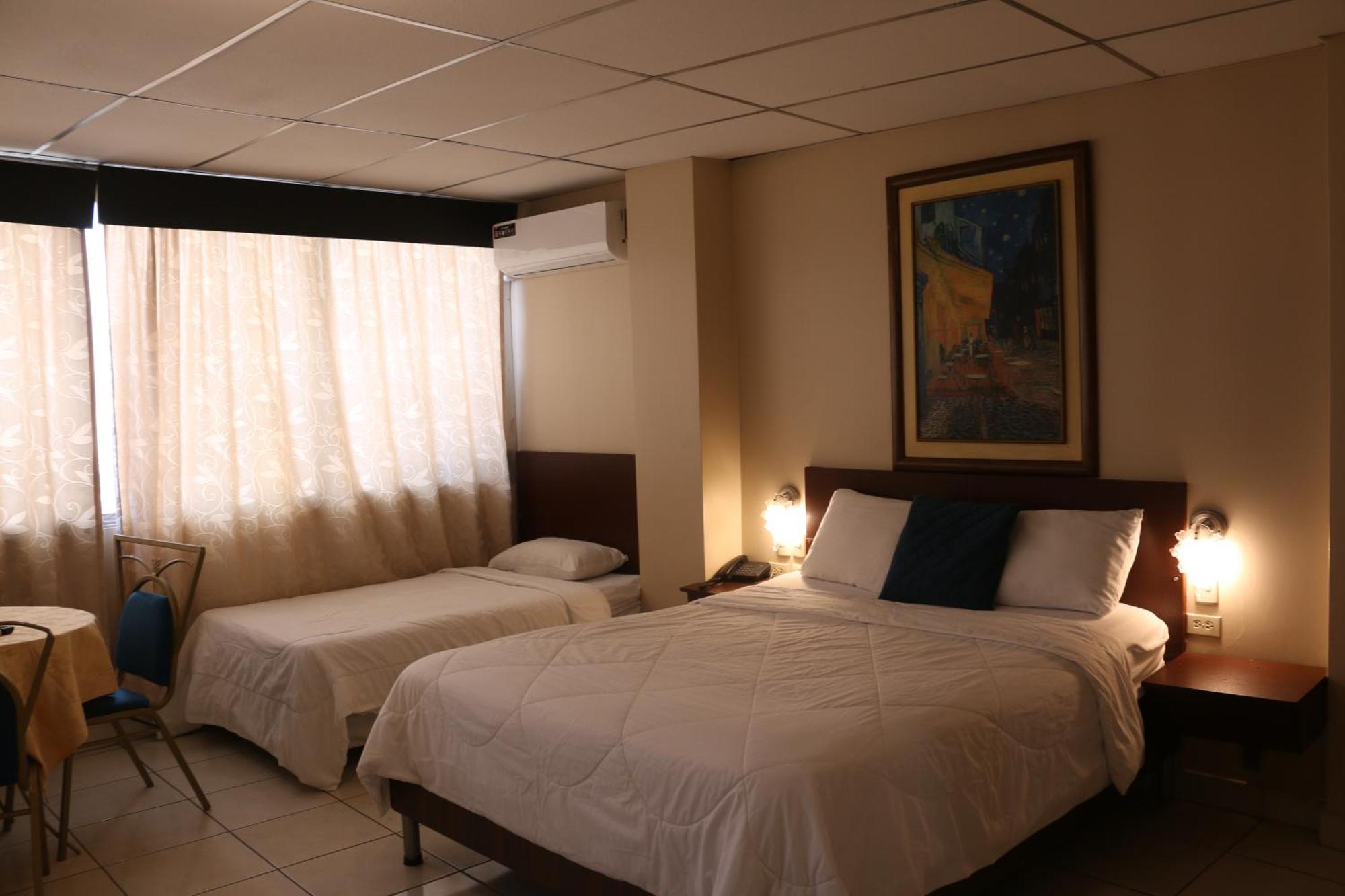Tropical Inn Hotel Guayaquil Exterior foto