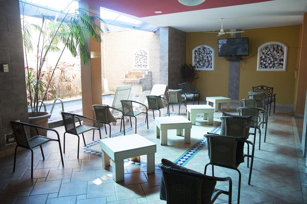 Tropical Inn Hotel Guayaquil Exterior foto