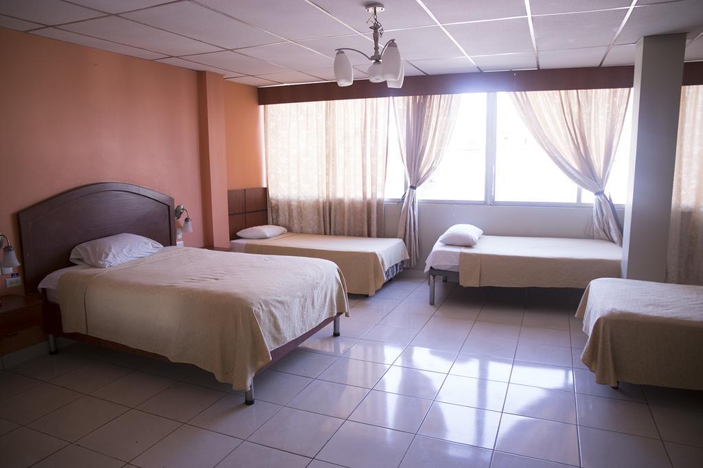 Tropical Inn Hotel Guayaquil Exterior foto