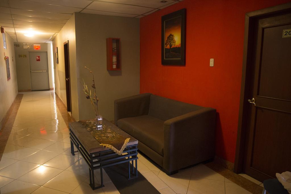 Tropical Inn Hotel Guayaquil Exterior foto